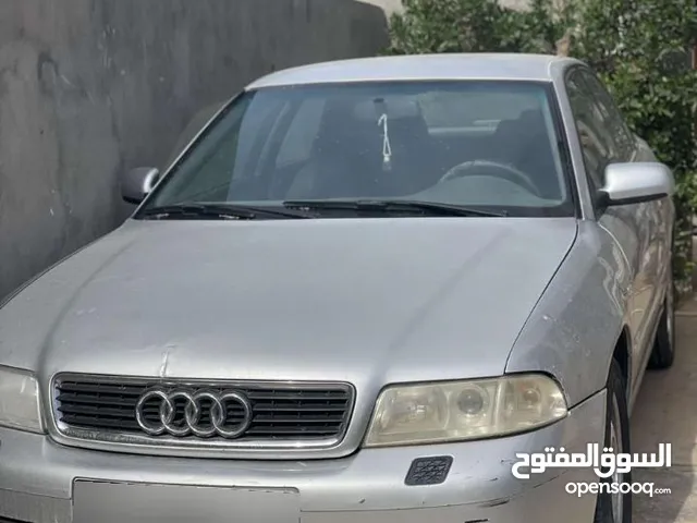 اودي A4مديل