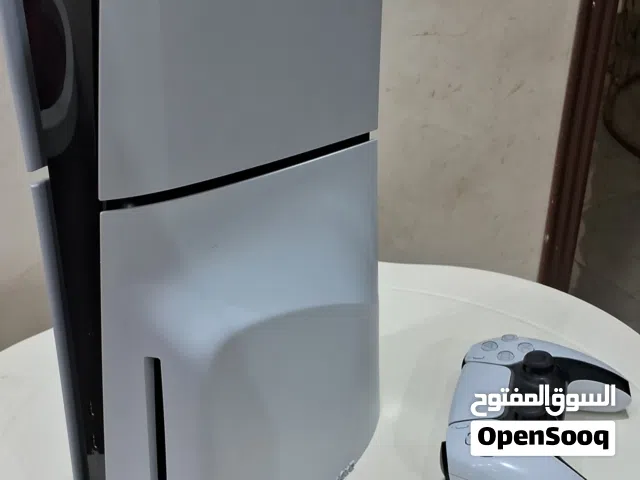 بلاستيشن 5 السليم بيع مستعجل او البدل بشيء المناسب الوصف مهم