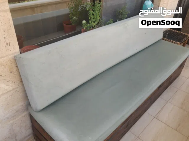 كرسي حديقة خشب