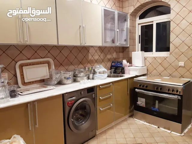 3213 m2 More than 6 bedrooms Villa for Rent in Sana'a Bayt Baws