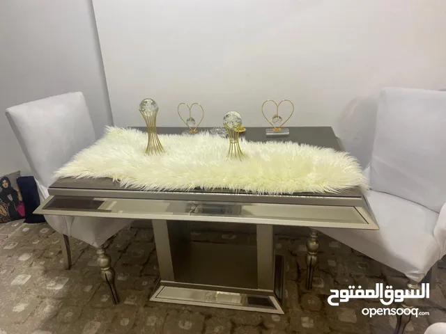 طاوله سفره معها كراسي خشب زان