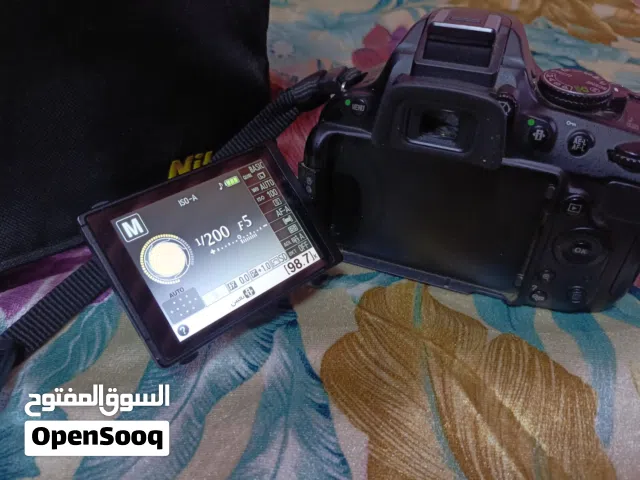 كاميرا نيكون 5100
