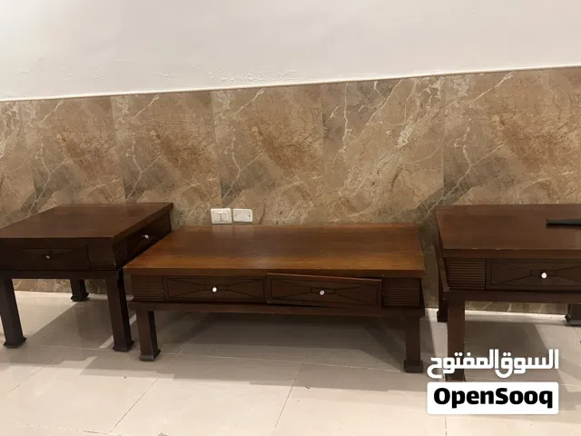 طاوله وسط وجوانب
