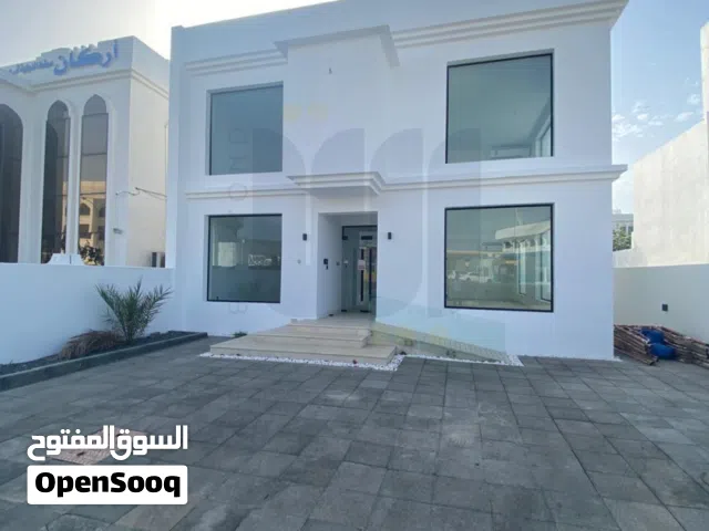 COMERCIAL VILLA FOR RENT IN QURUM - فيلا تجارية للأجار في القرم