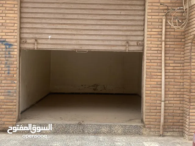 1000 فقط محلات للايجار في شارع عشرين قريب جدآ من الرئسي