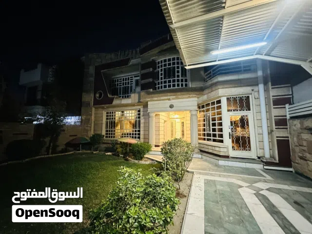 360 m2 5 Bedrooms Villa for Sale in Baghdad Karadah