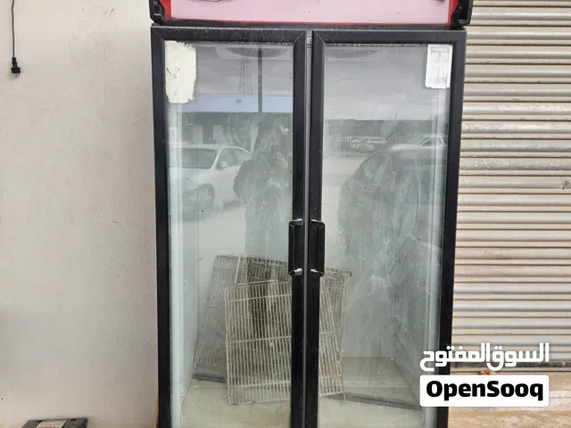 ثلاجة عرض كوكاكولا