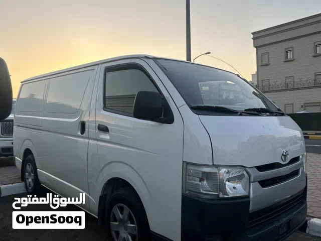 Used Toyota Hiace in Kuwait City