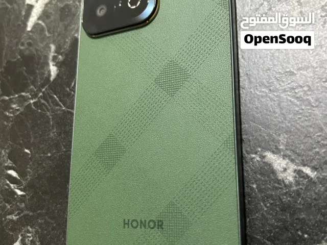 Honor x7 بحالة الجديد الكفالة شغالة استعمال 3 شهور فقط