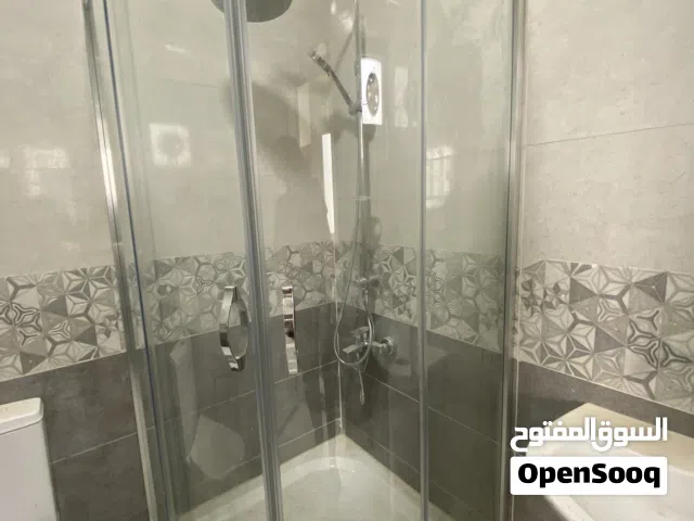 متوفر كابينه حمام شاور زجاجي جديده شوف التفاصيل