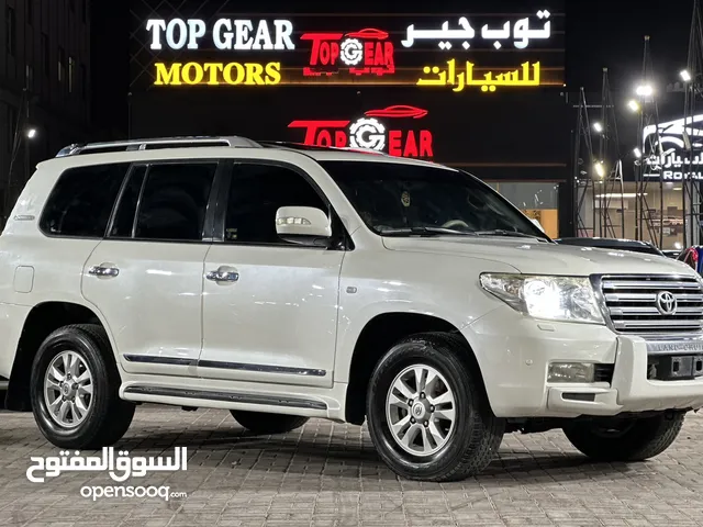 Used Toyota Land Cruiser in Muscat