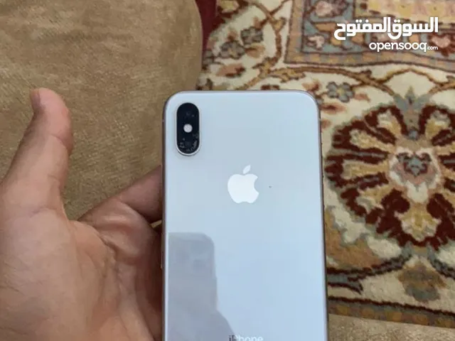 Apple iPhone X 64 GB in Tripoli