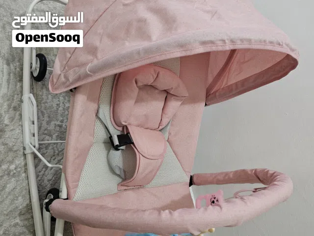 كرسي اطفال وردي