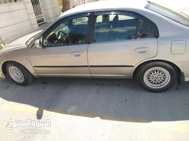 هوندا سيفك هايبرد 2005 خالي قص قلبان