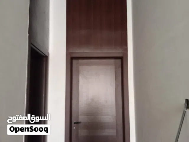 Fyver door only 65 design is extra