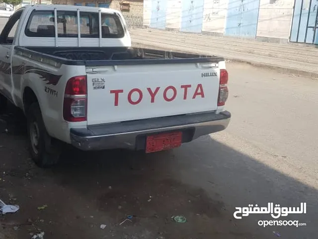 Toyota Hilux DLX in Al Hudaydah