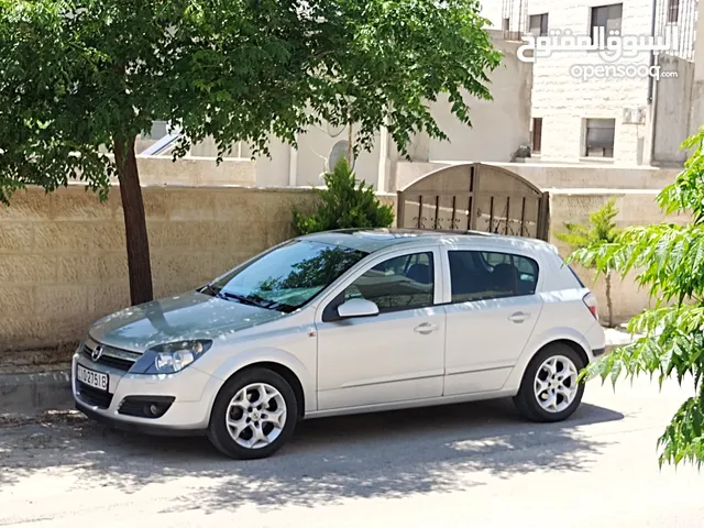 Opel Astra 2006 in Amman
