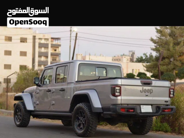2020 جيب جلادياتور Rubicon