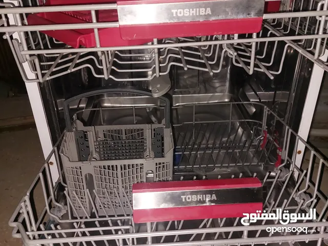 Toshiba 8 Place Settings Dishwasher in Salt
