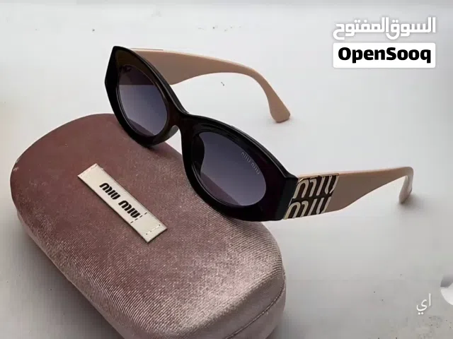 نظارات شمسية رجالية ونسائية متعددة الماركات وكامل الملحقات