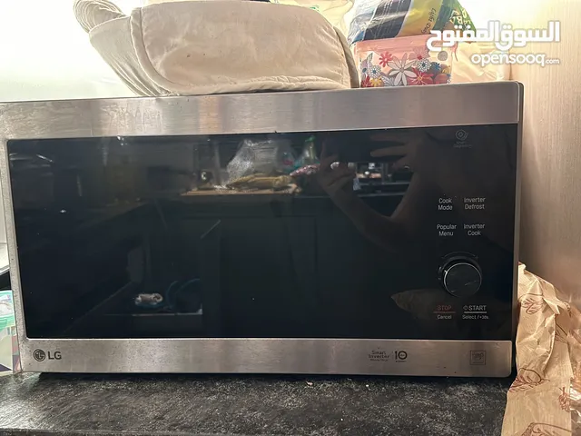 LG 20 - 24 Liters Microwave in Dubai