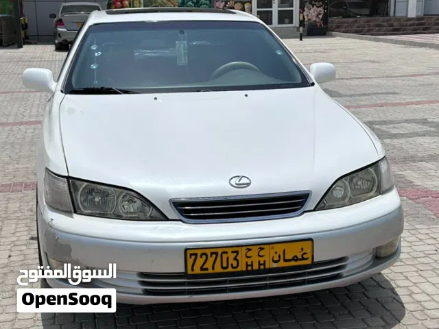 لي البيع سياره لكزز