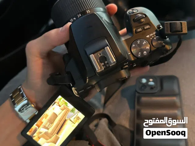 كاميرا canon 250D بالباكو شبه جديدة للبيع