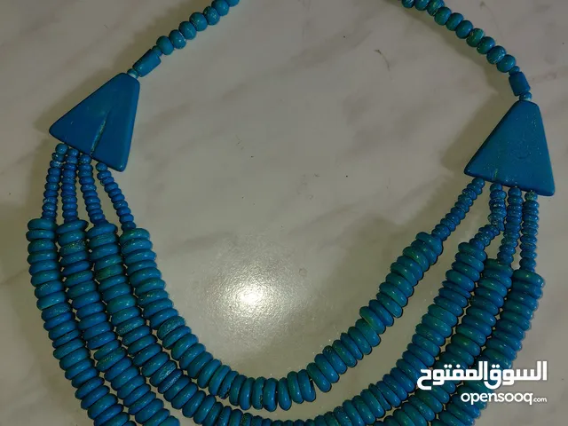 عقد فيروز طبقات