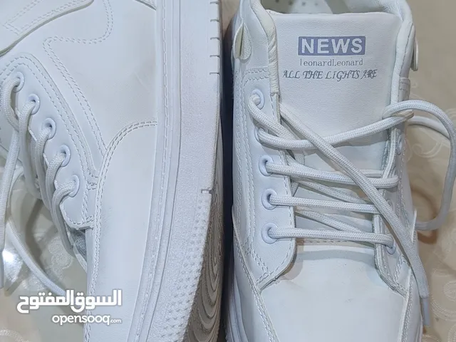 44 Sport Shoes in Basra