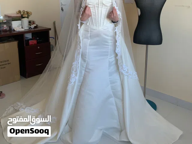 3 in 1 WEDDING GOWN FOR SALE!