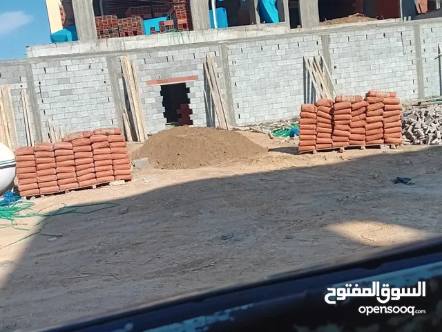 قلاب توريد جميع انواع مواد البناء