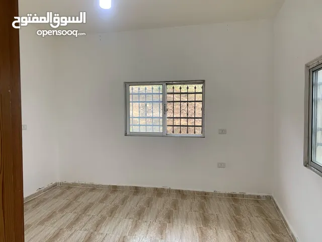 130 m2 3 Bedrooms Apartments for Rent in Salt Al Balqa'