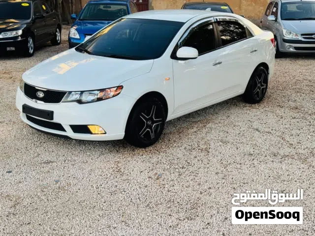 Used Kia Cerato in Tripoli
