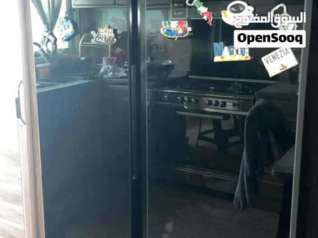 اثاث منزل  بحالة الجديد للبيع بسبب السفر