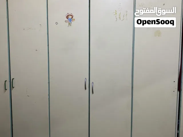 خزانة أربع درفات