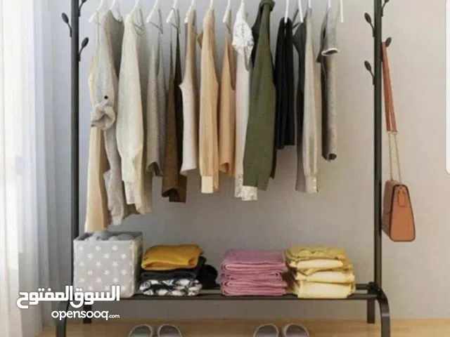 علاق ملابس مميزات ( خزانات)