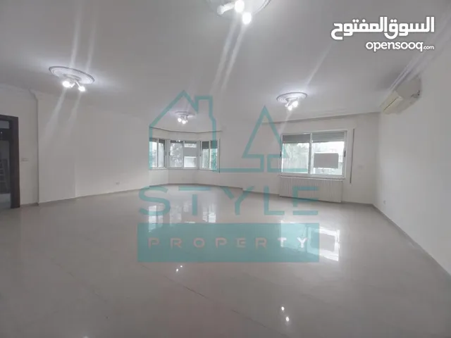 225m2 4 Bedrooms Apartments for Rent in Amman Abdoun