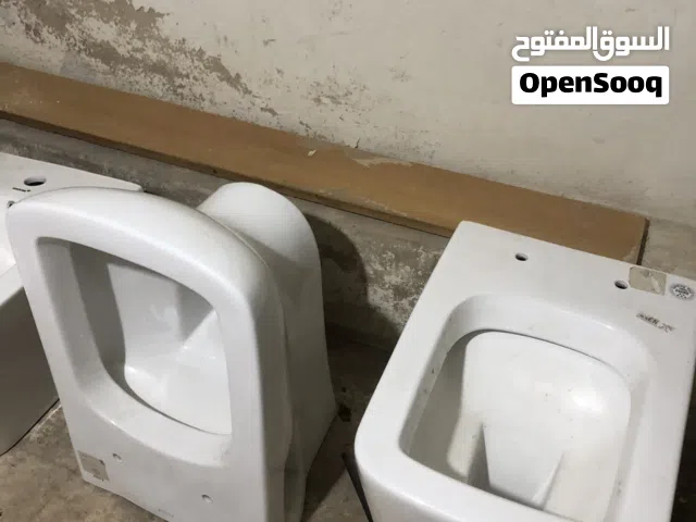 مغاسل ومقاعد حمام للبيع جديد جديد لنك