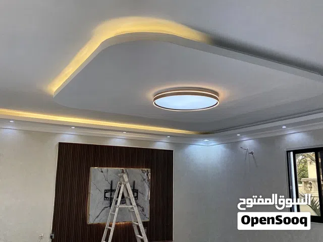 معلم دهانات وديكورات وسيراميك   Painter & Decorator