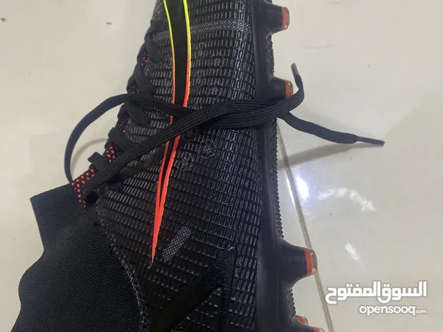 42 Sport Shoes in Dhofar