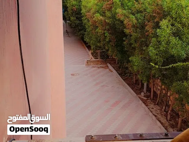 شقه للبيع فى مدينه الشروق في منتجع الشروق
