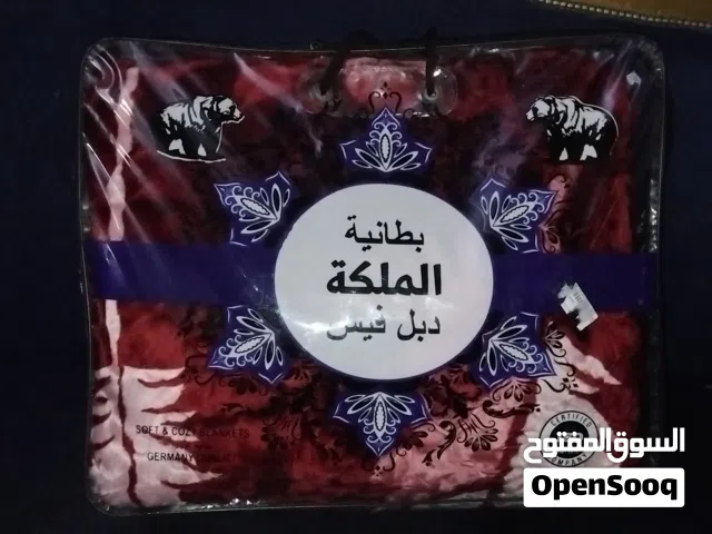 بطانية الدب لقطة طبقتين جديدة قطيفة 6 كيلو نبيتي رسوم ورود بارزة مقاس سرير كبير بها عيب لسعة دبل فيس