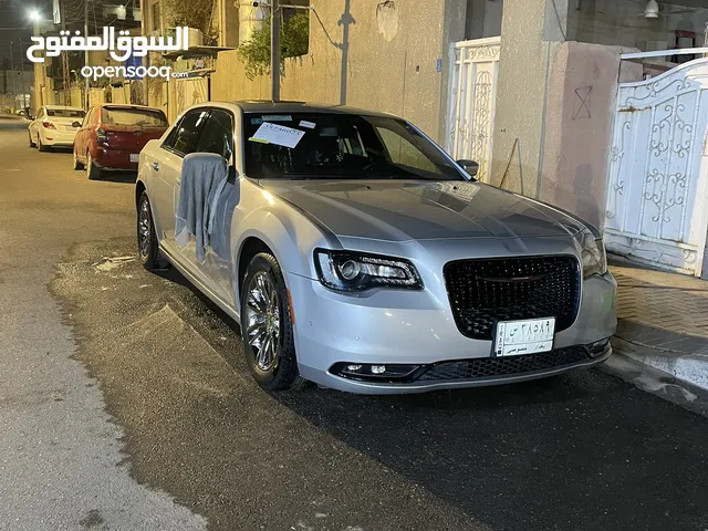 Used Chrysler 300 in Basra