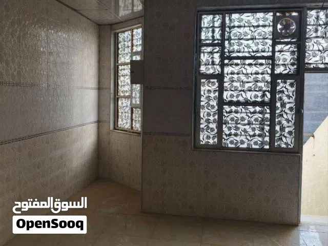 100 m2 1 Bedroom Apartments for Rent in Basra Hai Baghdad