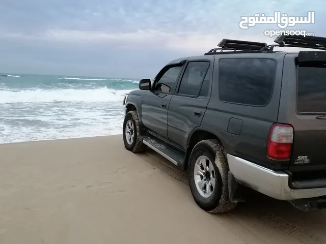 Used Toyota 4 Runner in Qasr Al-Akhiar
