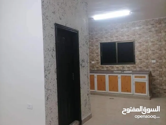 90m2 3 Bedrooms Apartments for Rent in Zarqa Hay Ja'far Al-Tayyar