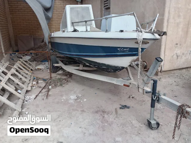 طراد أمريكي 19 قدم