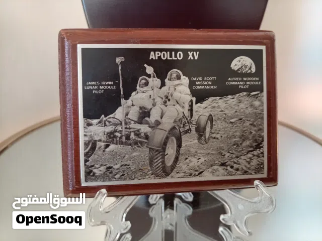 *للبيع: لوحة تذكارية أصلية Apollo 15 - قطعة فينتاج 1971*