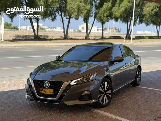 Used Nissan Altima in Muscat