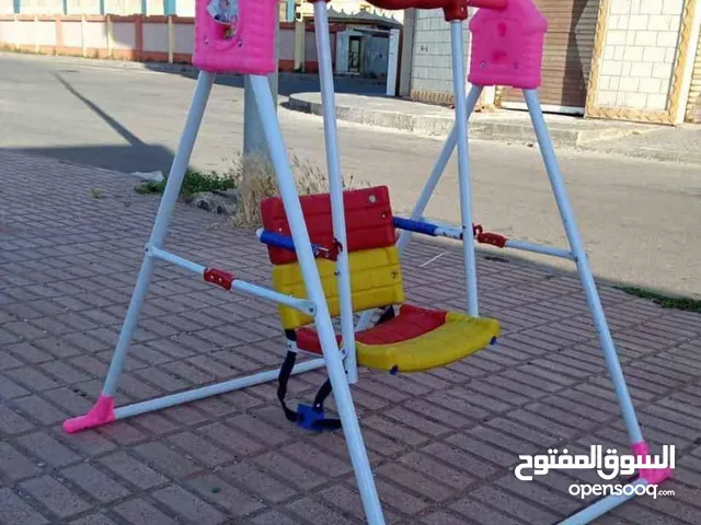 مرجيحة أطفالية حتي وزن 20كيلو،،للاعمار حتي خمسة سنوات،مريحة ومتينة ،توصيل فوري داخل القضارف وعطبرة،و